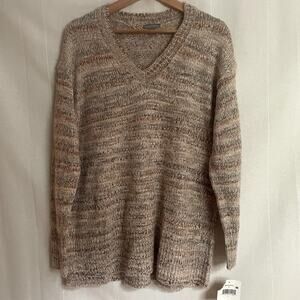 NWT Women's Falls Creek V-neck Sweater Size Large